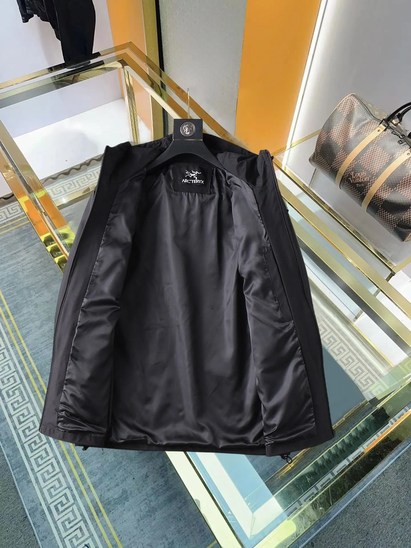 Same Style， ， 2026 New Arrival ， Original Premium Breathable ， ， ， Quality。 ， Sizes：M～3XL，
